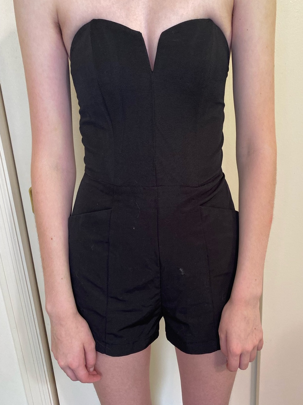 H&M conscious size 2 Black Strapless Sweetheart Romper mini short zipper alt